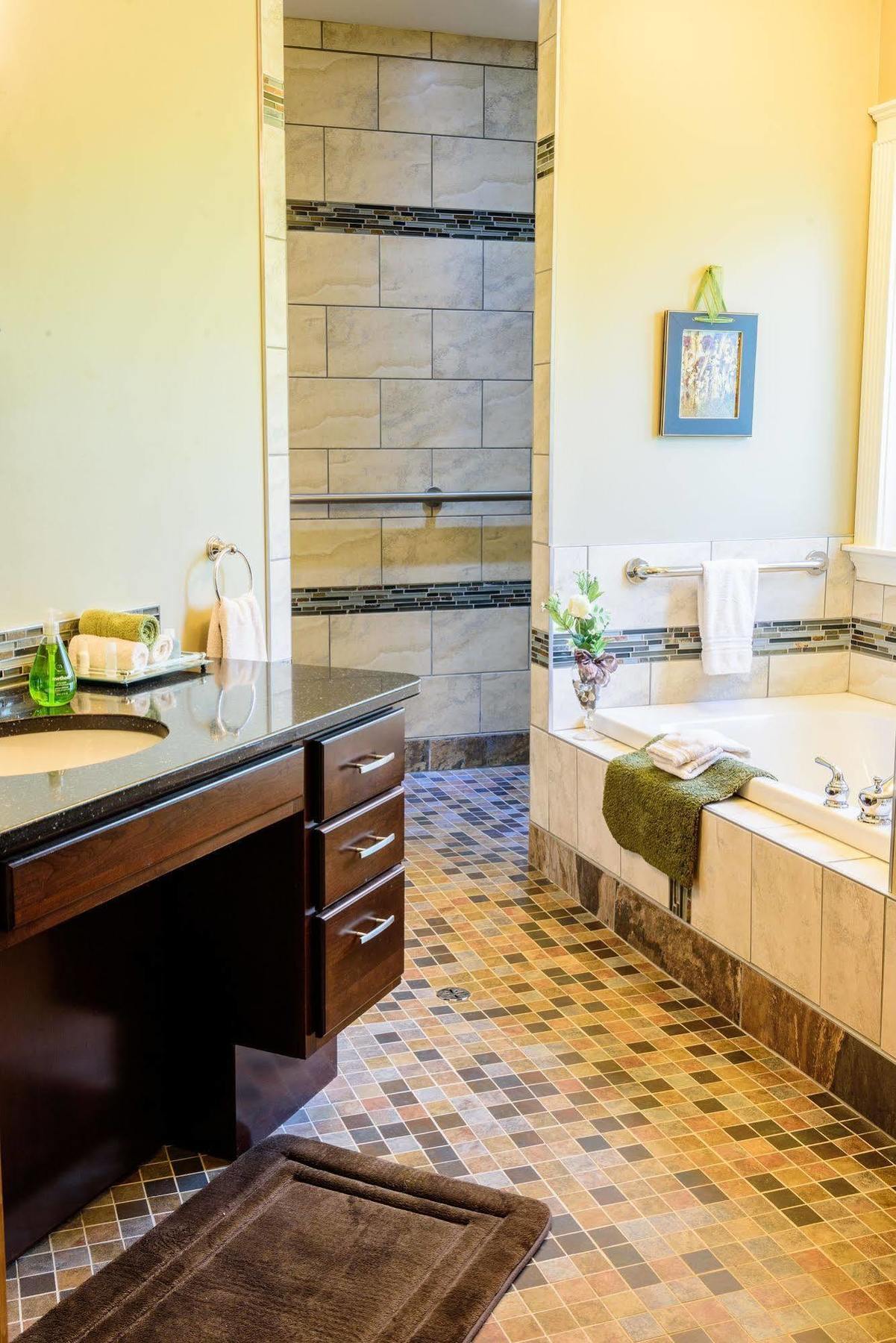 Noble House Suites B&B แกรนด์ฟอร์คส์ ภายนอก รูปภาพ